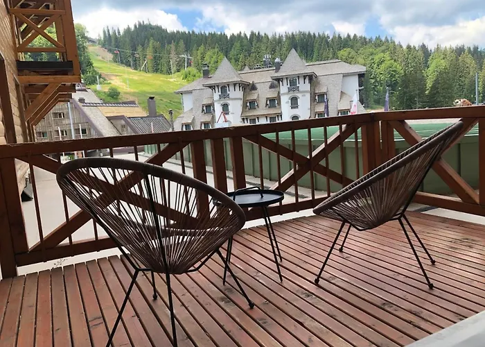 101 - Vucko Private Host